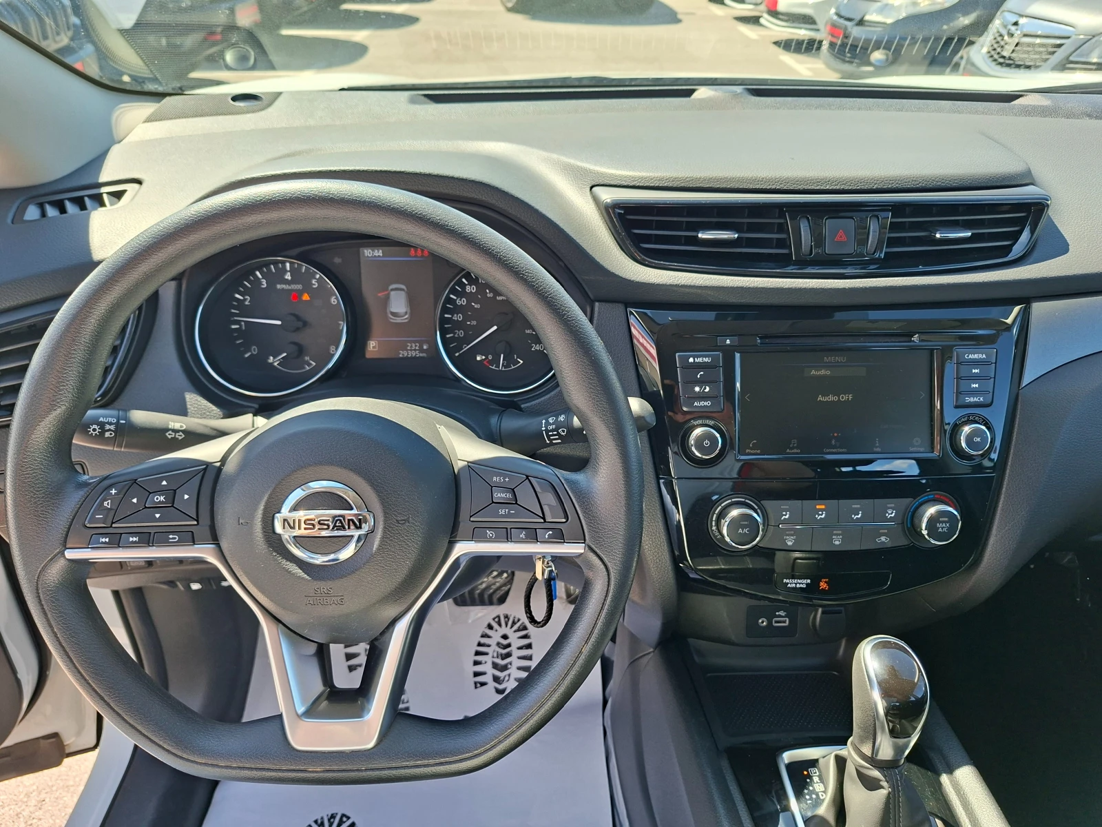 Nissan Qashqai AWD, снимка 15 - Автомобили и джипове - 54957424