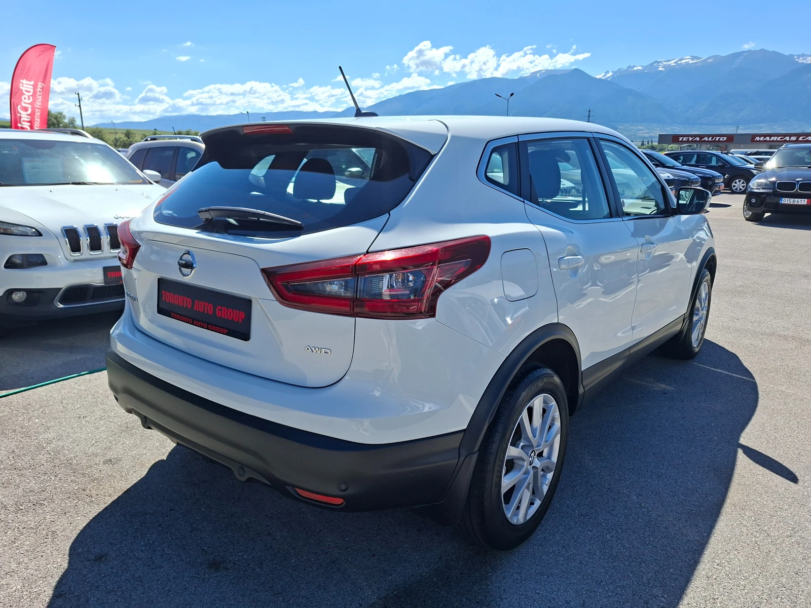 Nissan Qashqai AWD, снимка 6 - Автомобили и джипове - 54957424