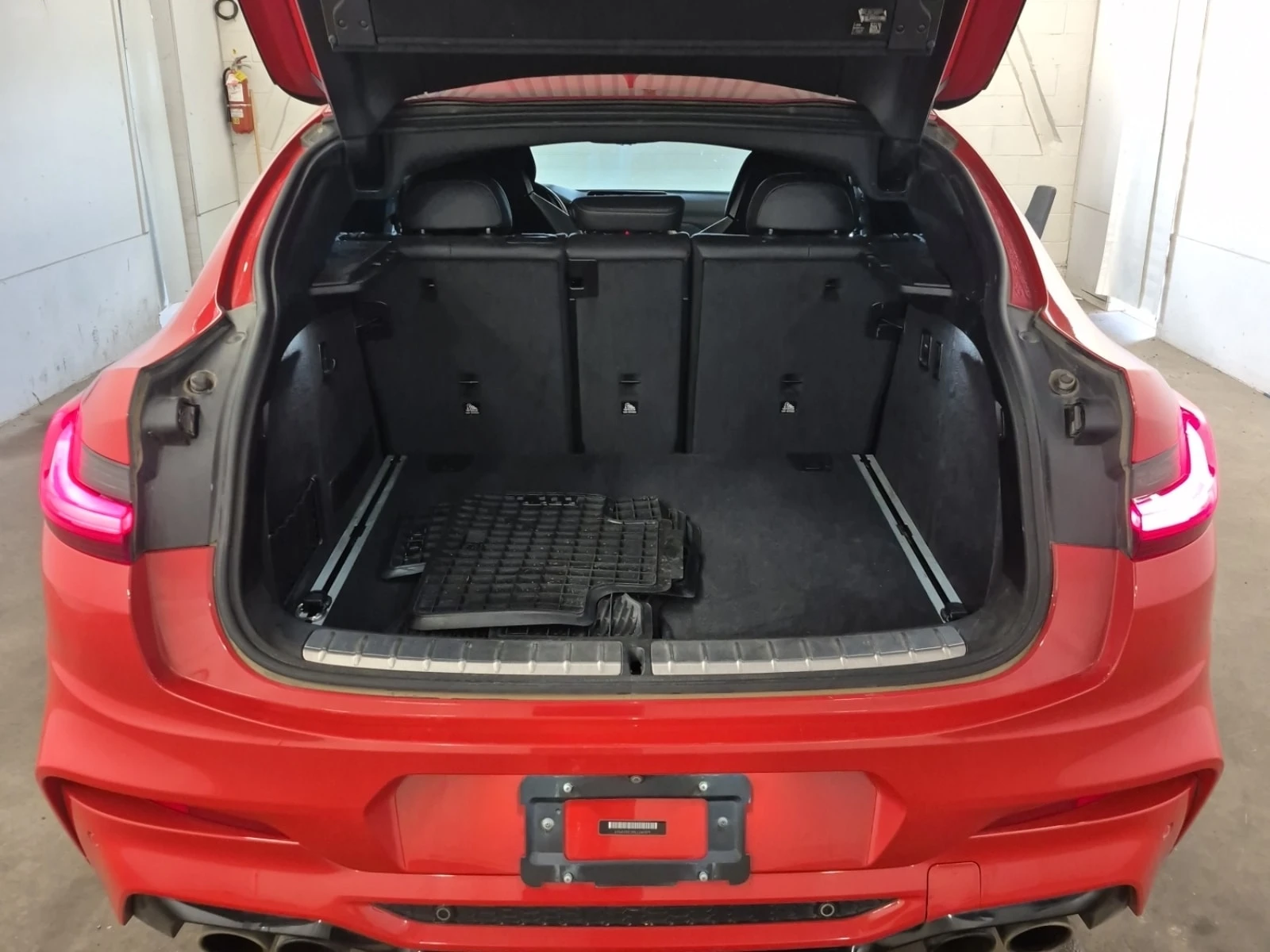 BMW X4 M Competition / CARFAX / SMART KEY / DIS / 360 , снимка 5 - Автомобили и джипове - 55939814