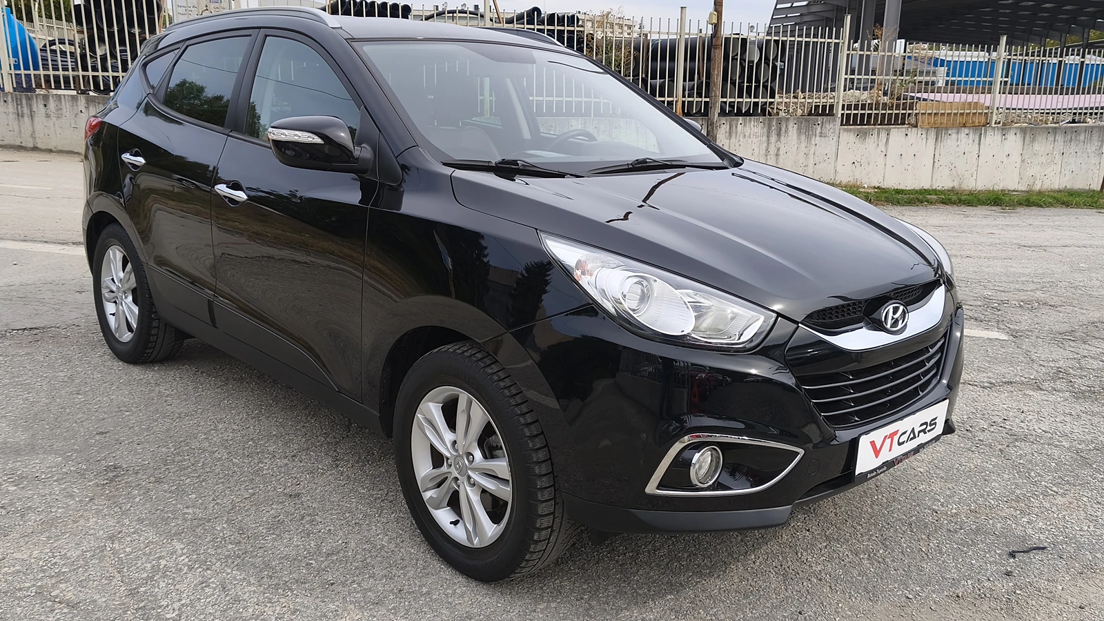 Hyundai IX35 1.7CRDI , снимка 7 - Автомобили и джипове - 56235121