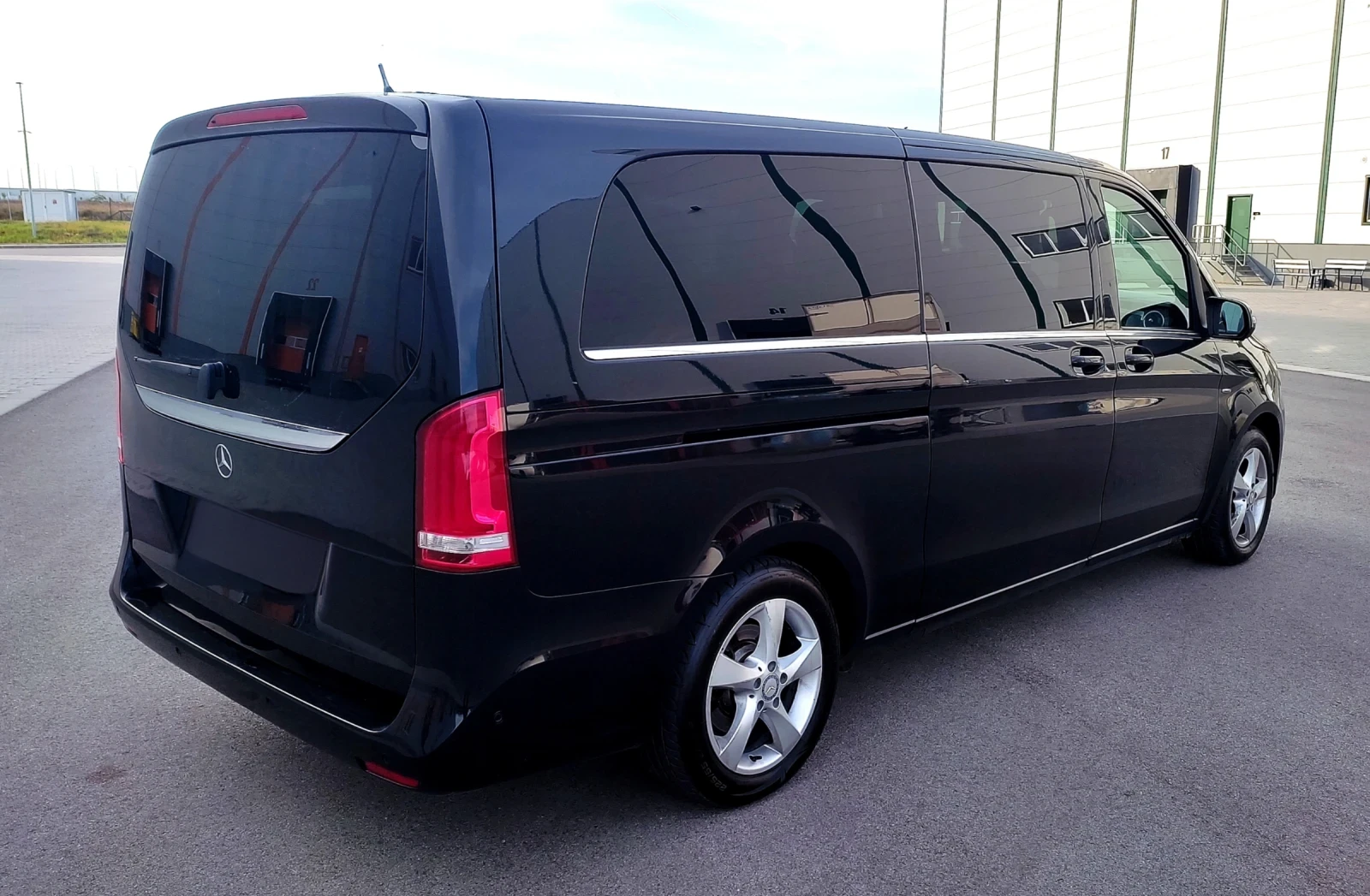 Mercedes-Benz V 220 Extralong, снимка 5 - Бусове и автобуси - 54901668