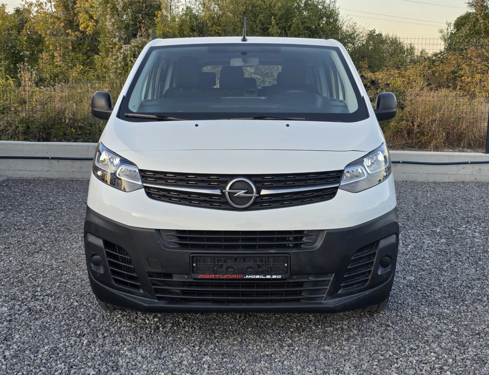 Opel Vivaro 1.5D/120ps/9�����/6��. | Mobile.bg � ����������� 2