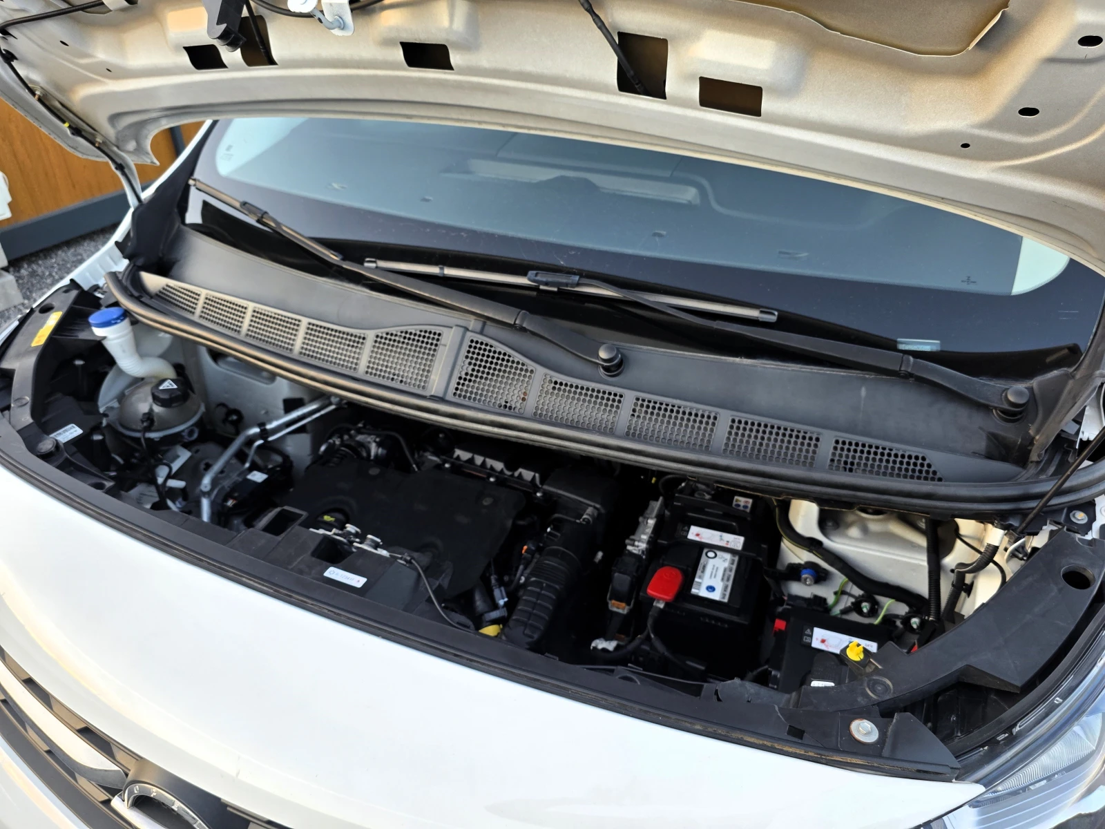 Opel Vivaro 1.5D/120ps/9�����/6��. | Mobile.bg � ����������� 15