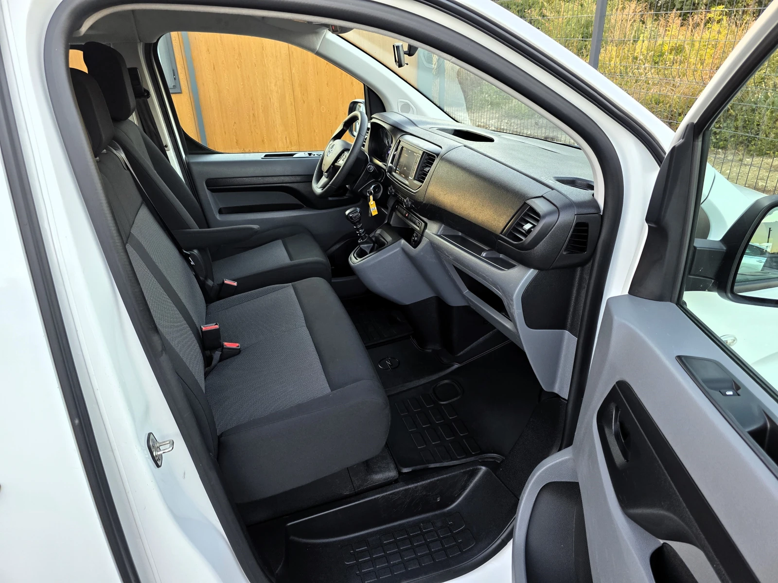 Opel Vivaro 1.5D/120ps/9�����/6��. | Mobile.bg � ����������� 11
