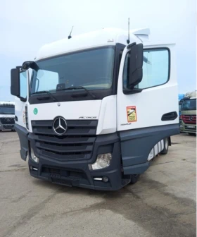     Mercedes-Benz Actros 1842