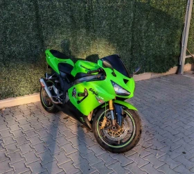 ������ Kawasaki Zxr