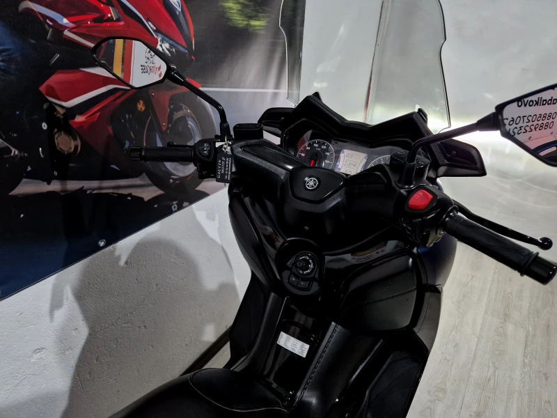Yamaha X-max 300ie, ABS-TCS, 2018г.!16751км!, снимка 12 - Мотоциклети и мототехника - 52819141