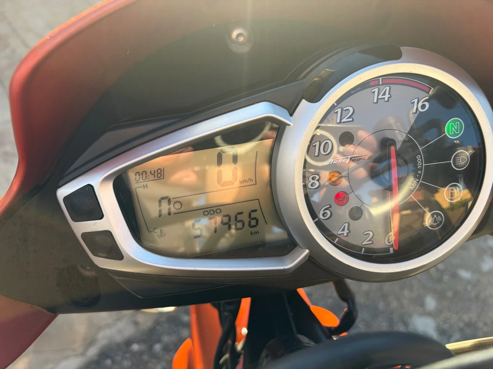 Triumph Street Triple 675R, снимка 8 - Мотоциклети и мототехника - 56338737