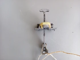 Панта врата ограничителна предна лява Рено Меган (к)