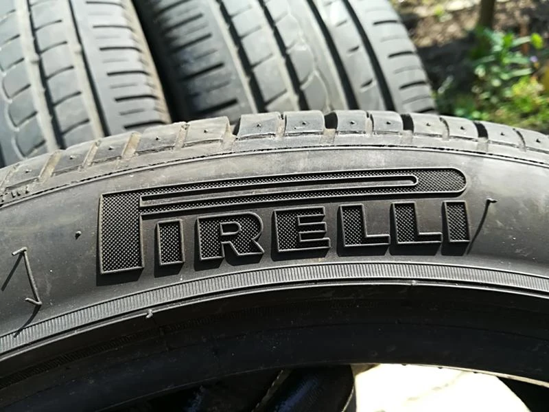 Гуми Летни 225/40R18, снимка 2 - Гуми и джанти - 21761088