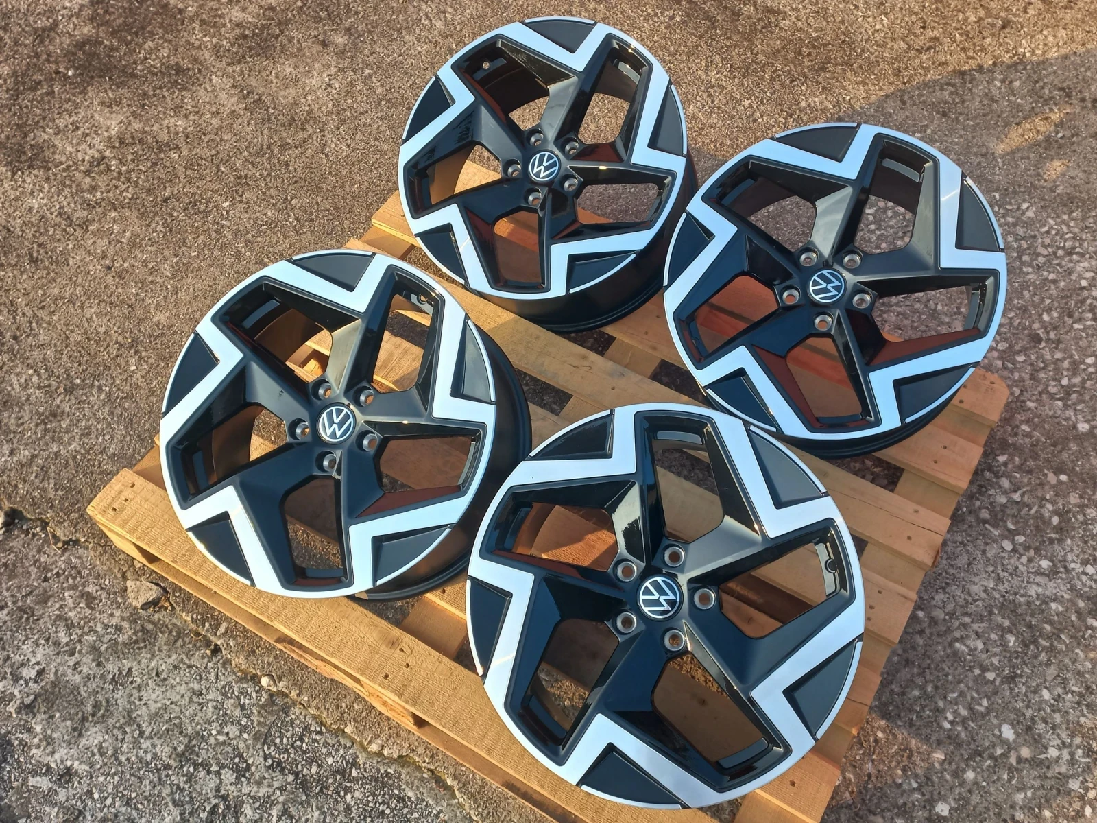 ������ �� VW | Mobile.bg � ����������� 11