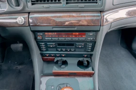 BMW 728 E38, снимка 14