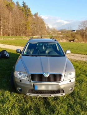 Skoda Octavia 2, 0tdi 4х4 Scaut, снимка 1