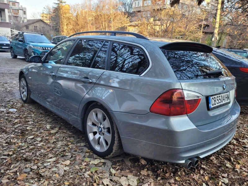 BMW 330 E91 Panorama, снимка 5 - Автомобили и джипове - 48170909