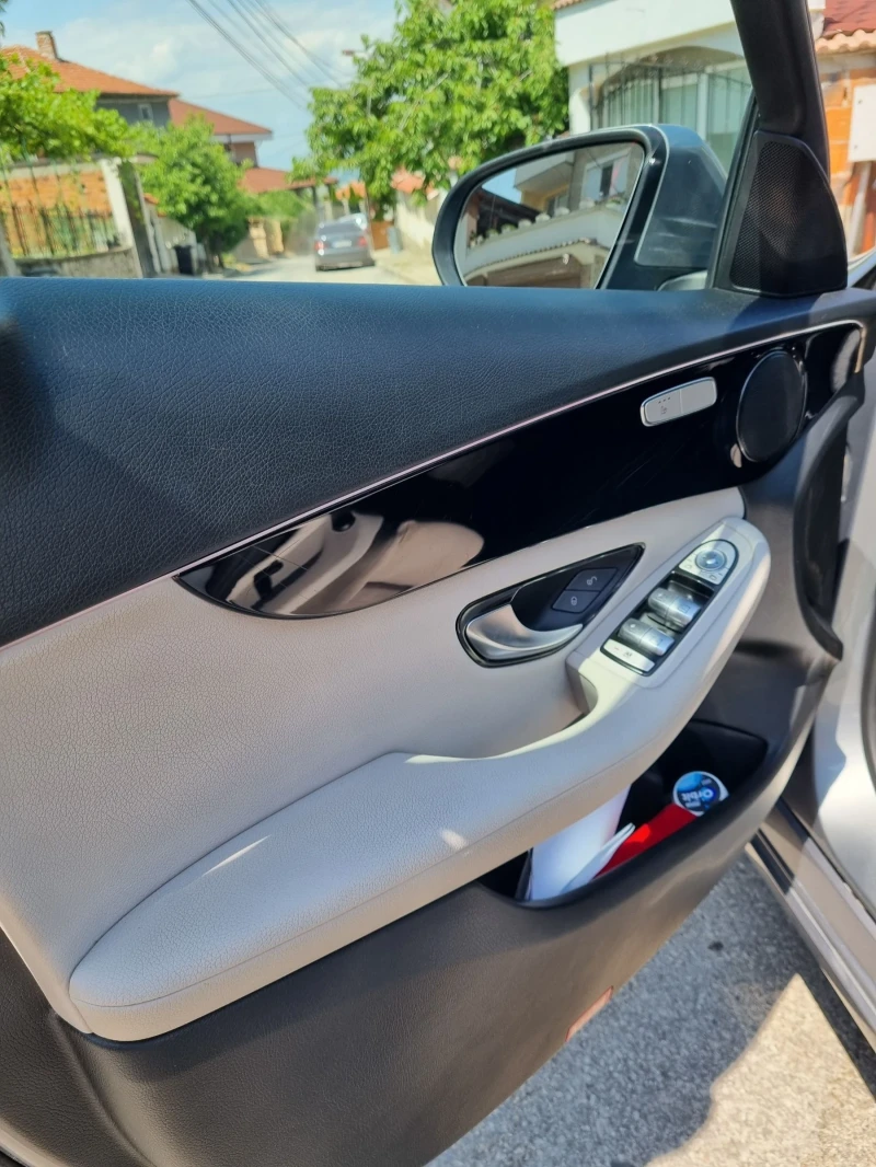 Mercedes-Benz C 220, снимка 13 - Автомобили и джипове - 53067893