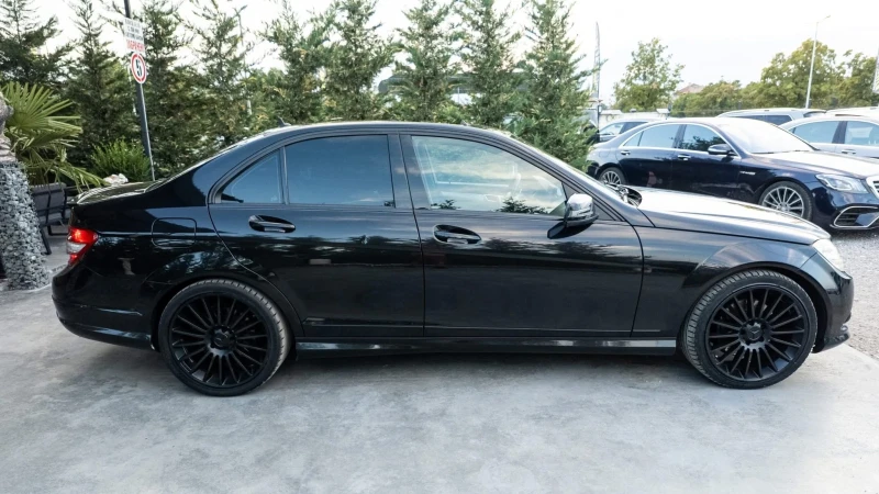 Mercedes-Benz C 350 I MEGA FULL AMG LINE BLACK EDITION ЛИЗИНГ 100%, снимка 10 - Автомобили и джипове - 51610610