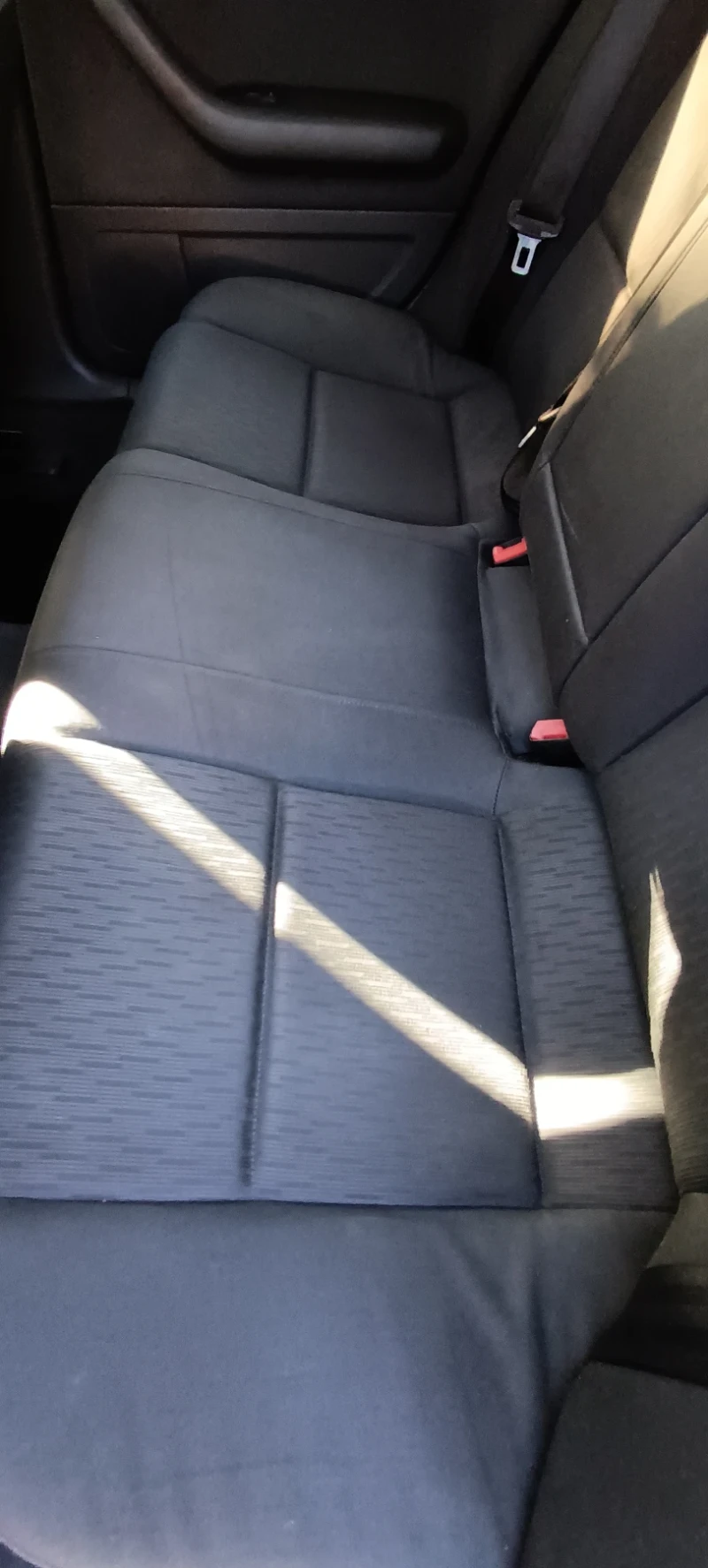 Audi A4, снимка 8 - Автомобили и джипове - 52741934