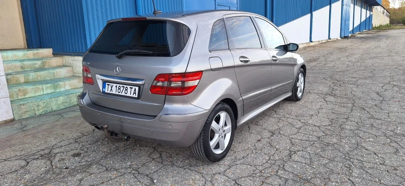 Mercedes-Benz B 170, снимка 4 - Автомобили и джипове - 52095342
