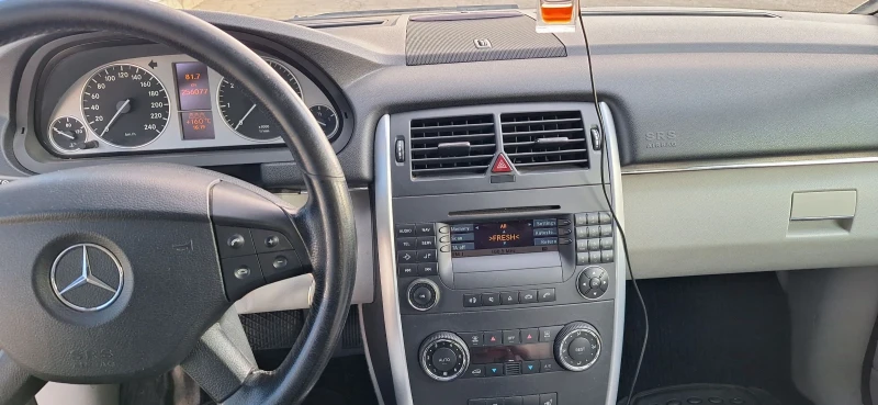 Mercedes-Benz B 170, снимка 12 - Автомобили и джипове - 52095342