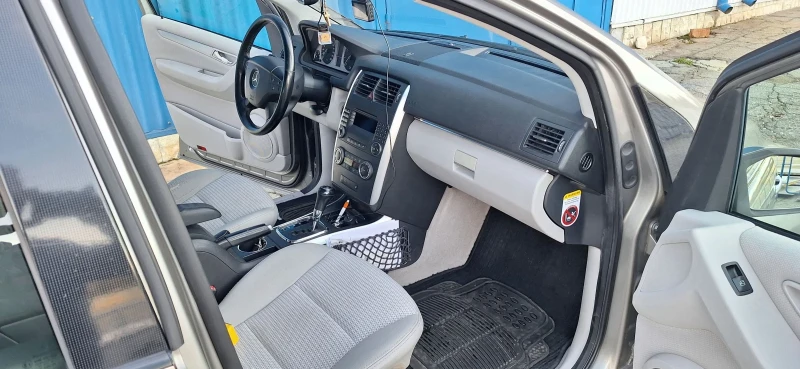 Mercedes-Benz B 170, снимка 8 - Автомобили и джипове - 52095342