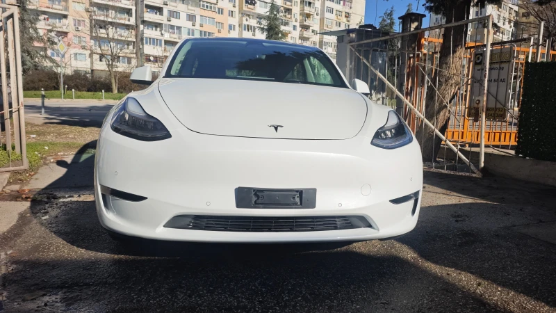 Tesla Model Y LONG RANGE AWD DUAL MOTOR, снимка 3 - Автомобили и джипове - 52241762