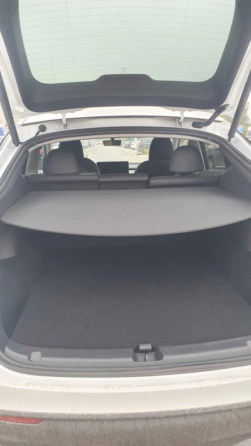 Tesla Model Y LONG RANGE AWD DUAL MOTOR, снимка 12 - Автомобили и джипове - 52241762