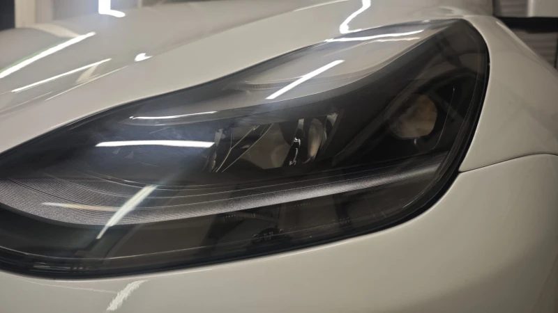 Tesla Model Y LONG RANGE AWD DUAL MOTOR, снимка 9 - Автомобили и джипове - 52241762