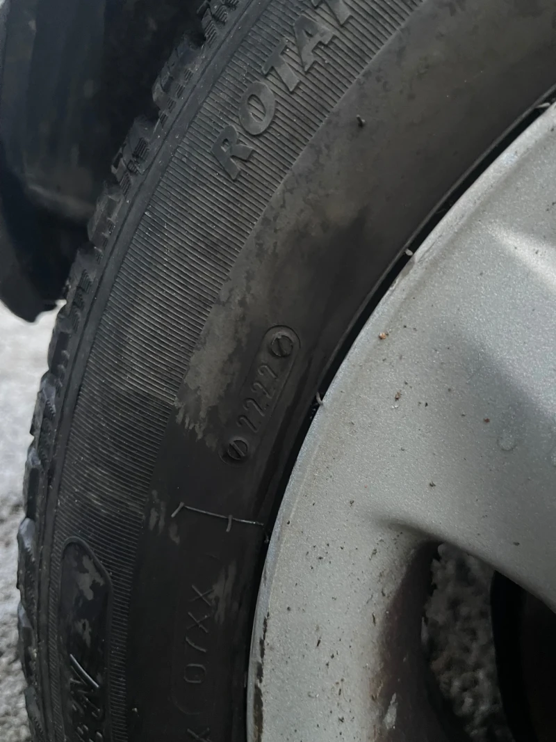 Toyota Corolla verso D-4D, снимка 11 - Автомобили и джипове - 52487997