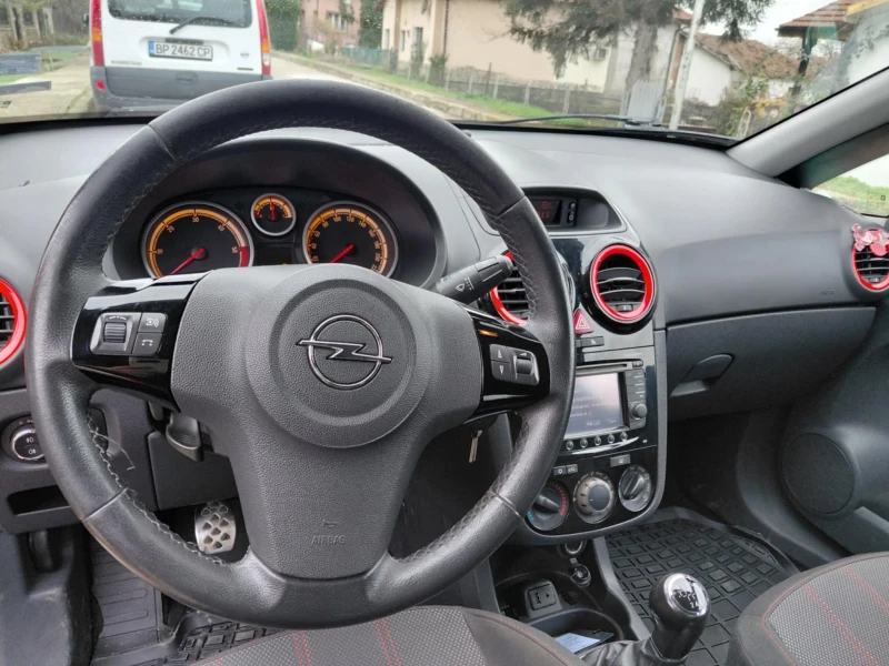 Opel Corsa, снимка 8 - Автомобили и джипове - 52694406