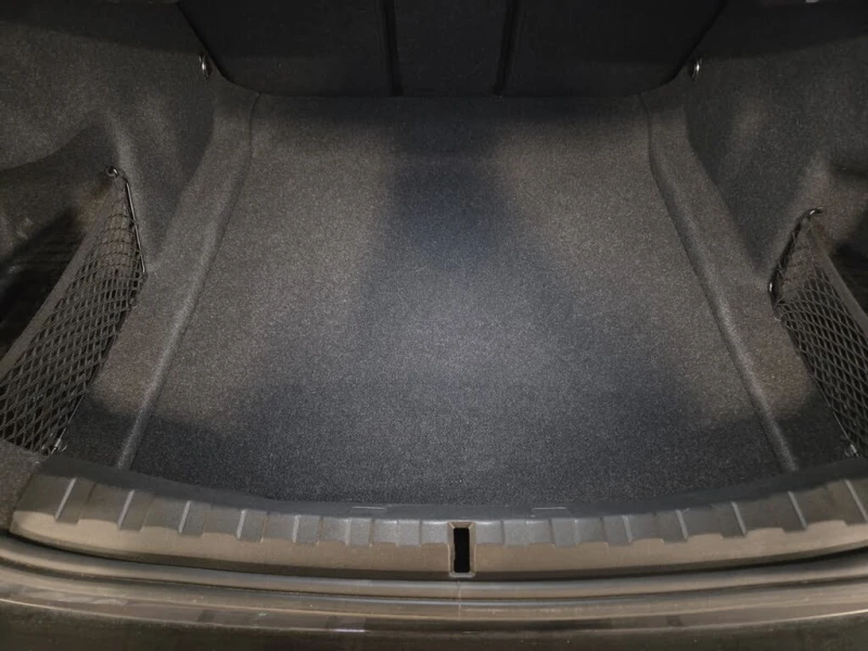 BMW 330 M-Package* CARFAX * АвтоКредит* (ЦЕНА ДО БГ), снимка 12 - Автомобили и джипове - 53502212