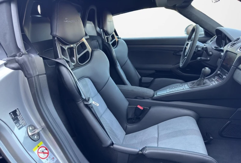 Porsche Boxster 718 SPIDER RS CARBON BOSE, снимка 13 - Автомобили и джипове - 53541662
