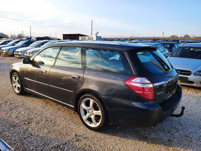 Subaru Legacy 2.0R, снимка 4 - Автомобили и джипове - 35997313