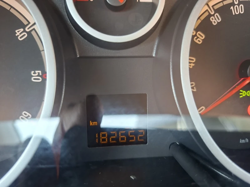 Opel Corsa НАВИГАЦИЯ от ГЕРМАНИЯ !!! - 8900 лв. - 82538722 | Car24.bg