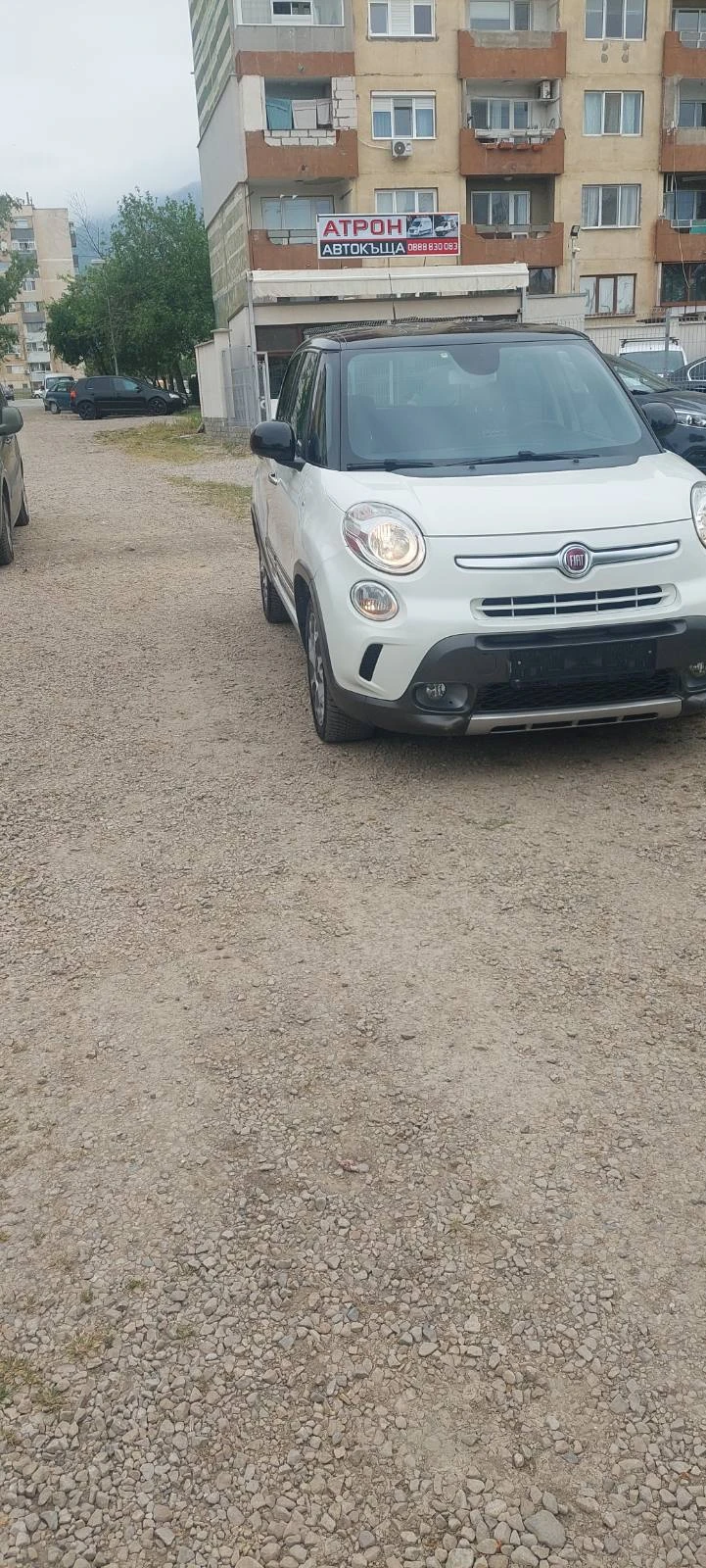 Fiat 500L 1.3 mjet клима EUR 6B, снимка 2 - Автомобили и джипове - 54512636