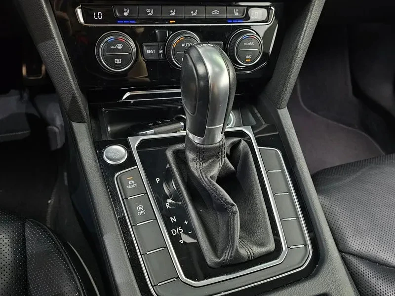 VW Arteon 2.0 TDI PREMIUM, снимка 9 - Автомобили и джипове - 55446929