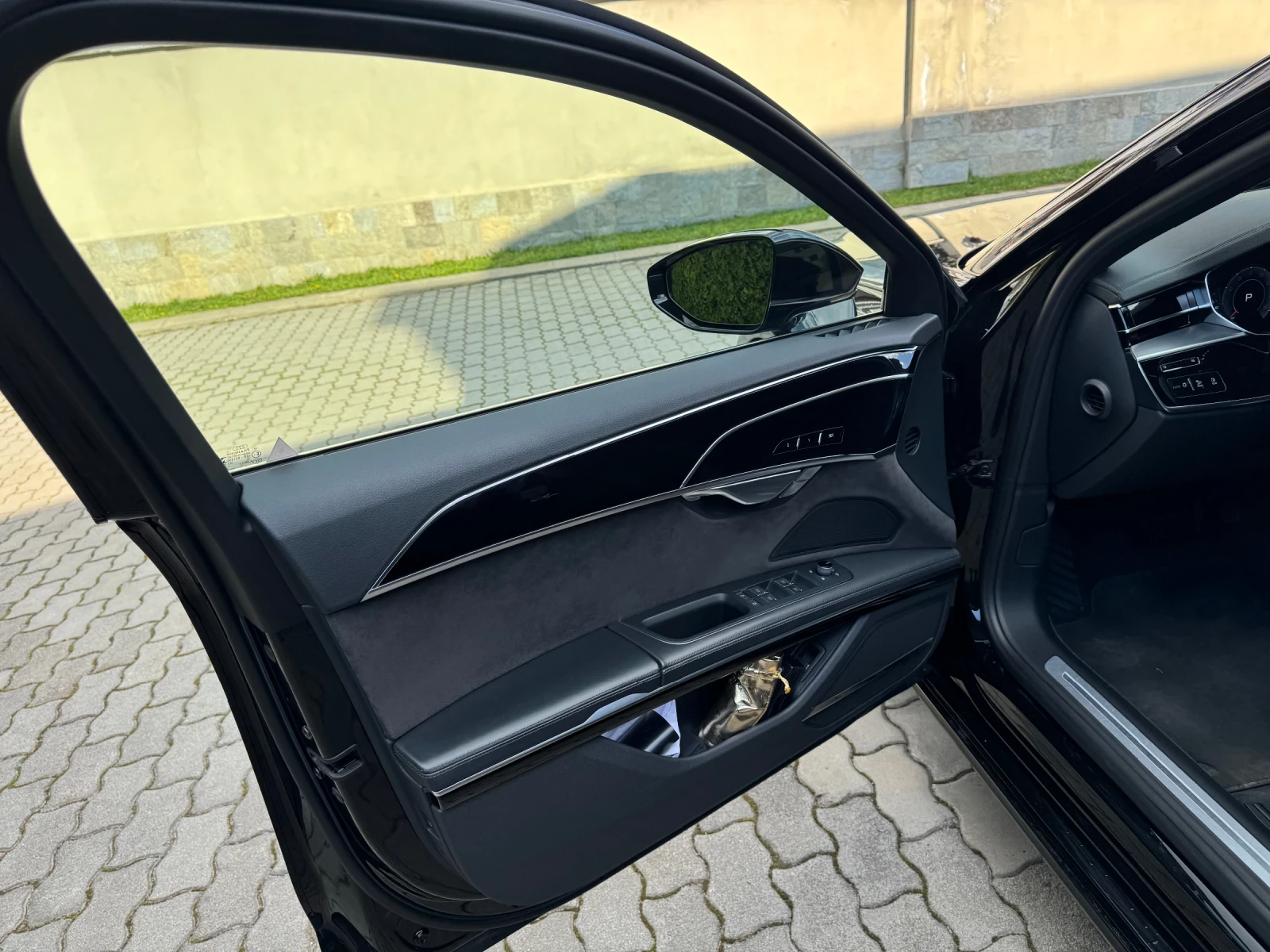Audi A8 3.0 TFSI S-Line - изображение 9