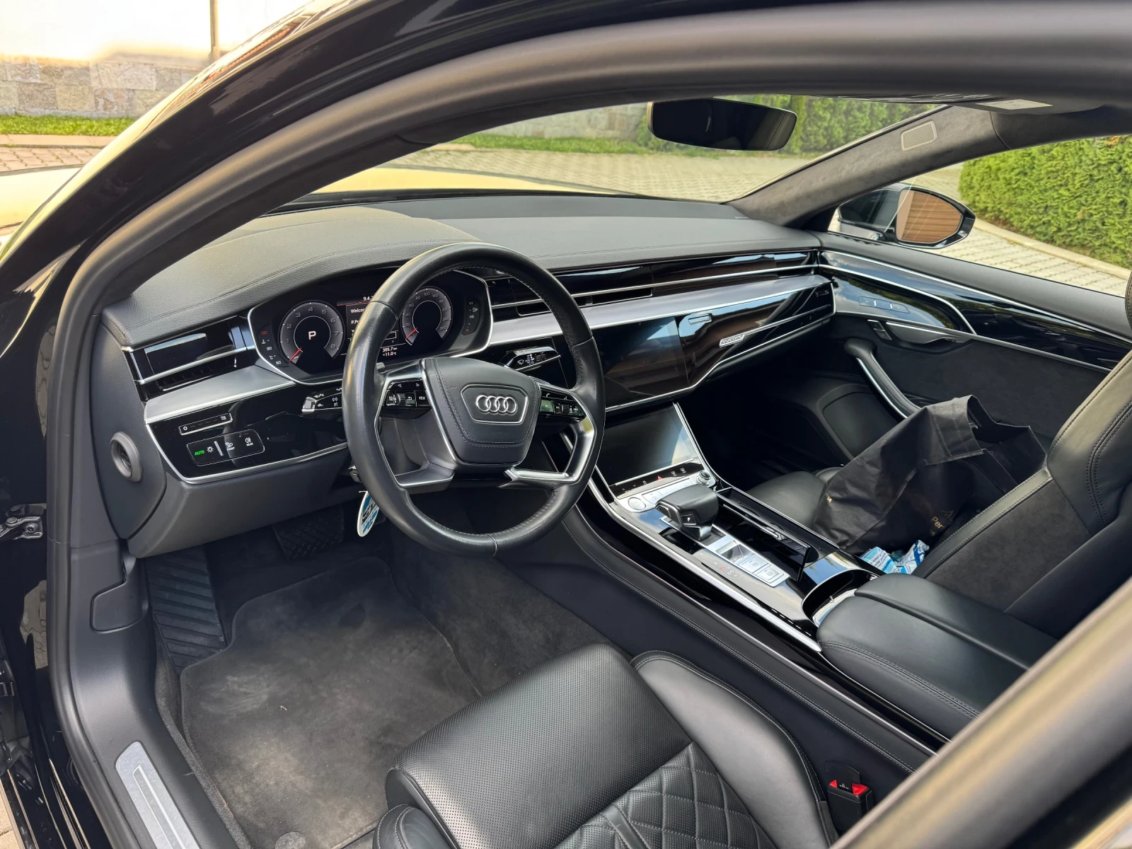 Audi A8 3.0 TFSI S-Line - изображение 8