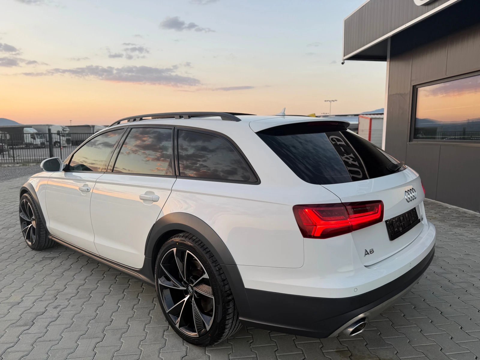 Audi A6 Allroad 3.0 TDI Allroad Бяла перла  - изображение 7