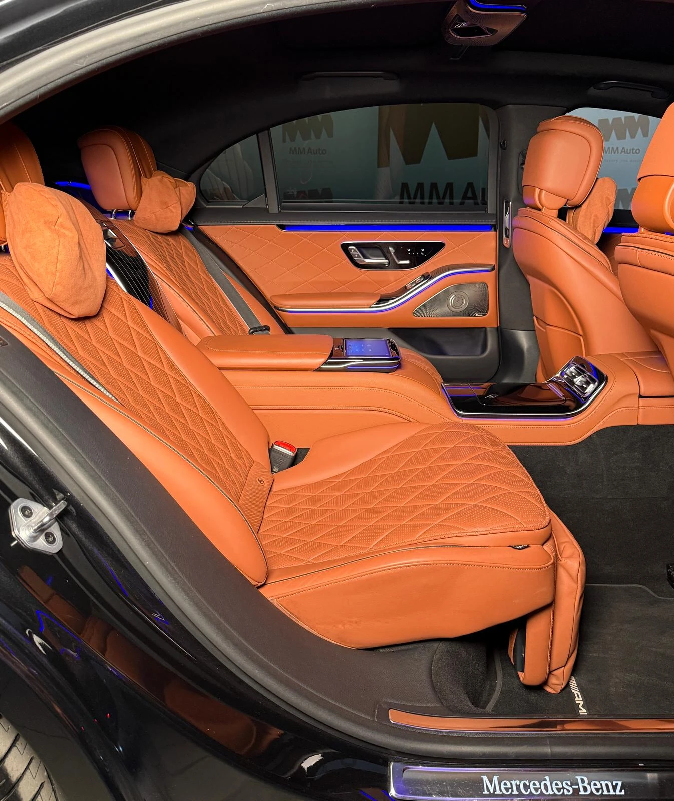 Mercedes-Benz S 580 L* 4Matic* Brabus* Burmester* 360* HuD* Pano - изображение 9