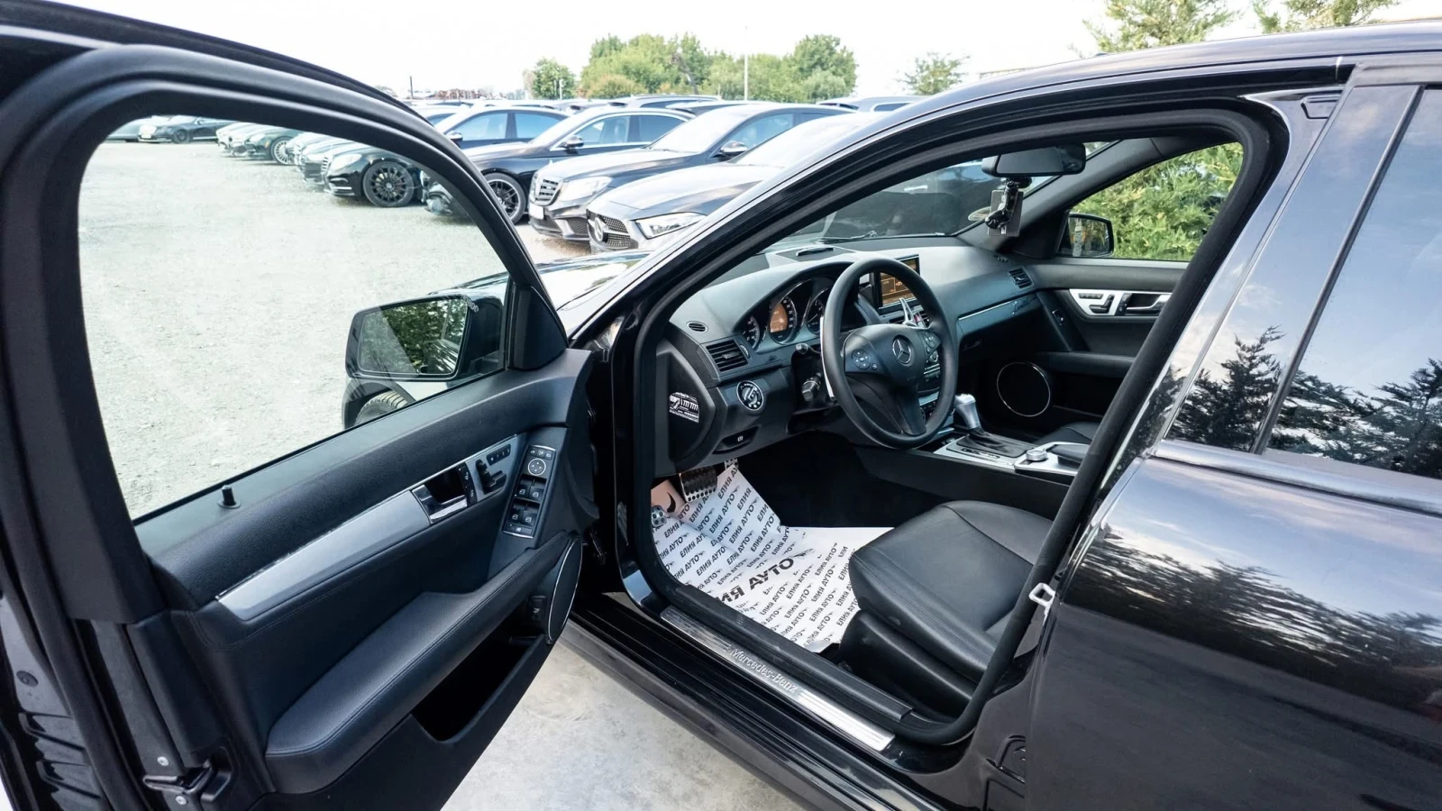 Mercedes-Benz C 350 I MEGA FULL AMG LINE BLACK EDITION  100% | Mobile.bg   11
