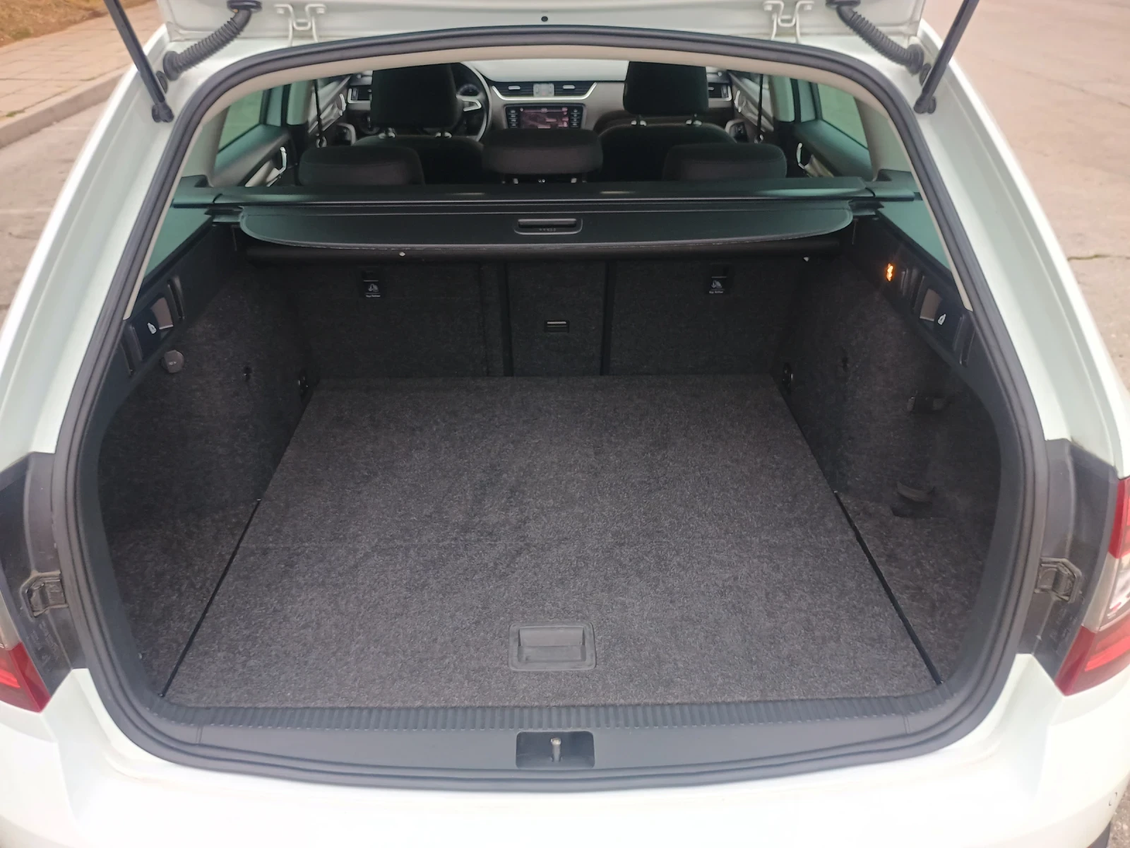 Skoda Octavia Scout 1.8t 44 | Mobile.bg   14