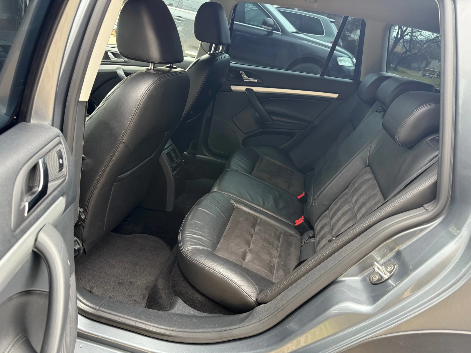 Skoda Octavia Scout 4x4 Navigaciq Koja | Mobile.bg   10