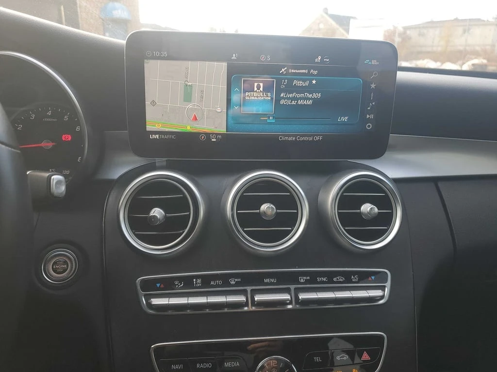 Mercedes-Benz C 300 * 4MATIC Sedan * CARFAX * БЕЗ ПЪРВОНАЧАЛНА ВНОСКА - изображение 9