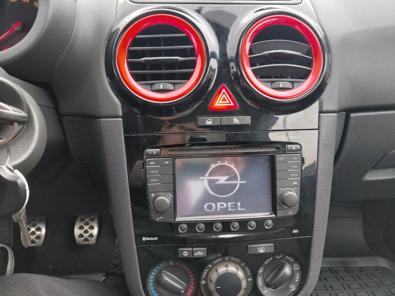 Opel Corsa  - изображение 4