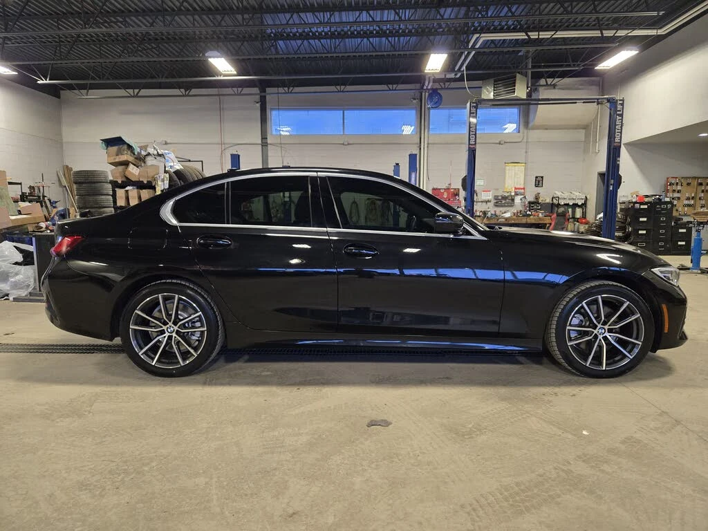 BMW 330 M-Package* CARFAX * АвтоКредит* (ЦЕНА ДО БГ) - изображение 4