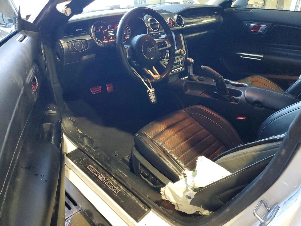 Ford Mustang 5.0l Mach I, снимка 9 - Автомобили и джипове - 53756228