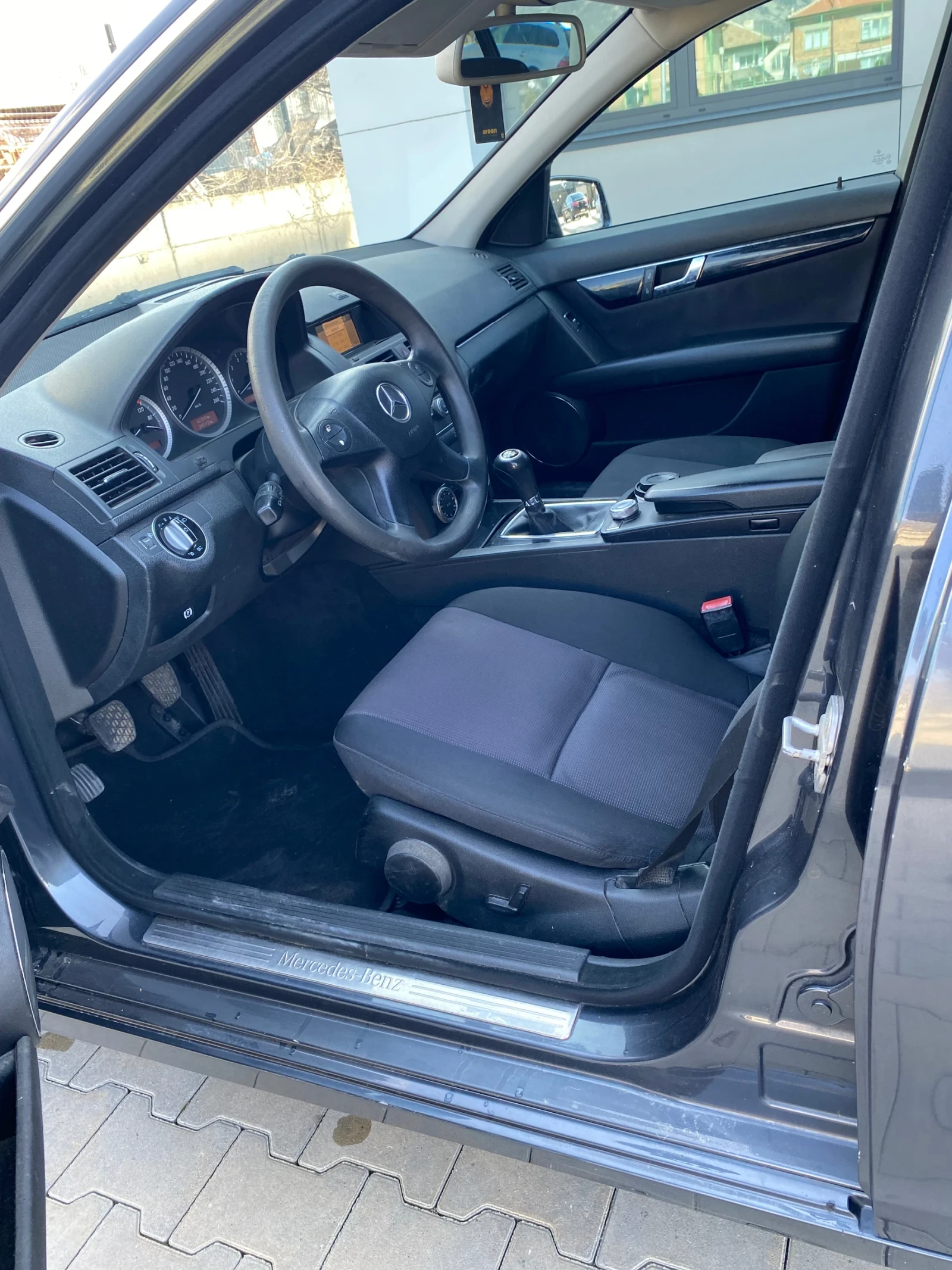 Mercedes-Benz C 200 2.2cdi OM 646, снимка 9 - Автомобили и джипове - 53897576