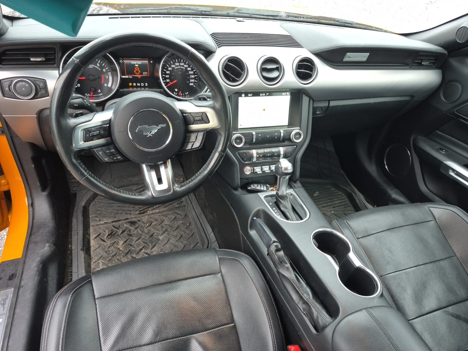 Ford Mustang * * CARFAX * * АВТО КРЕДИТ * * , снимка 6 - Автомобили и джипове - 54070976