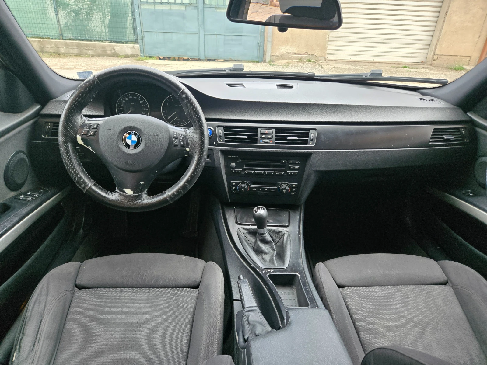 BMW 325 Фейслифт, снимка 9 - Автомобили и джипове - 54278580