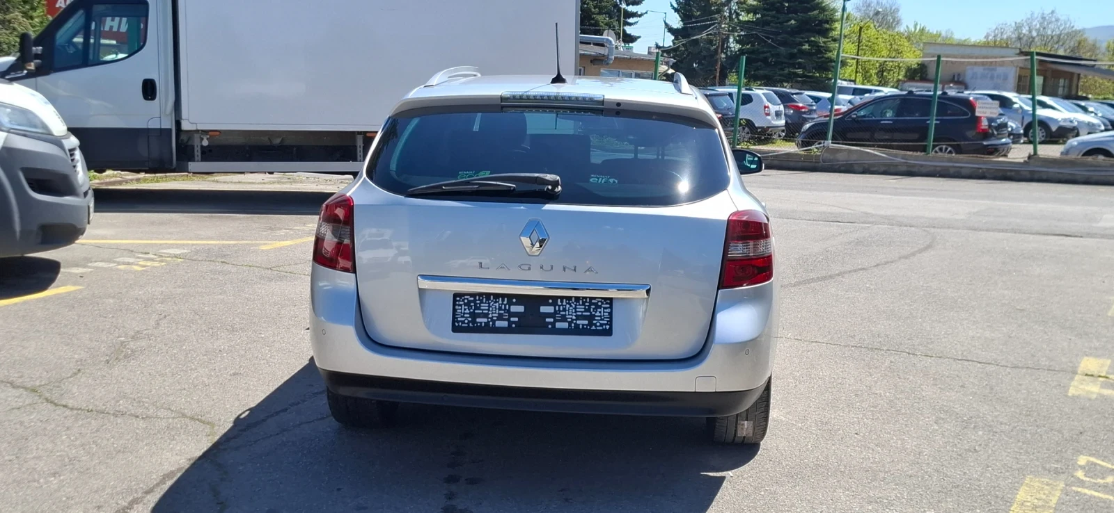 Renault Laguna 1.5dci Facelift limited Led , снимка 6 - Автомобили и джипове - 54336164